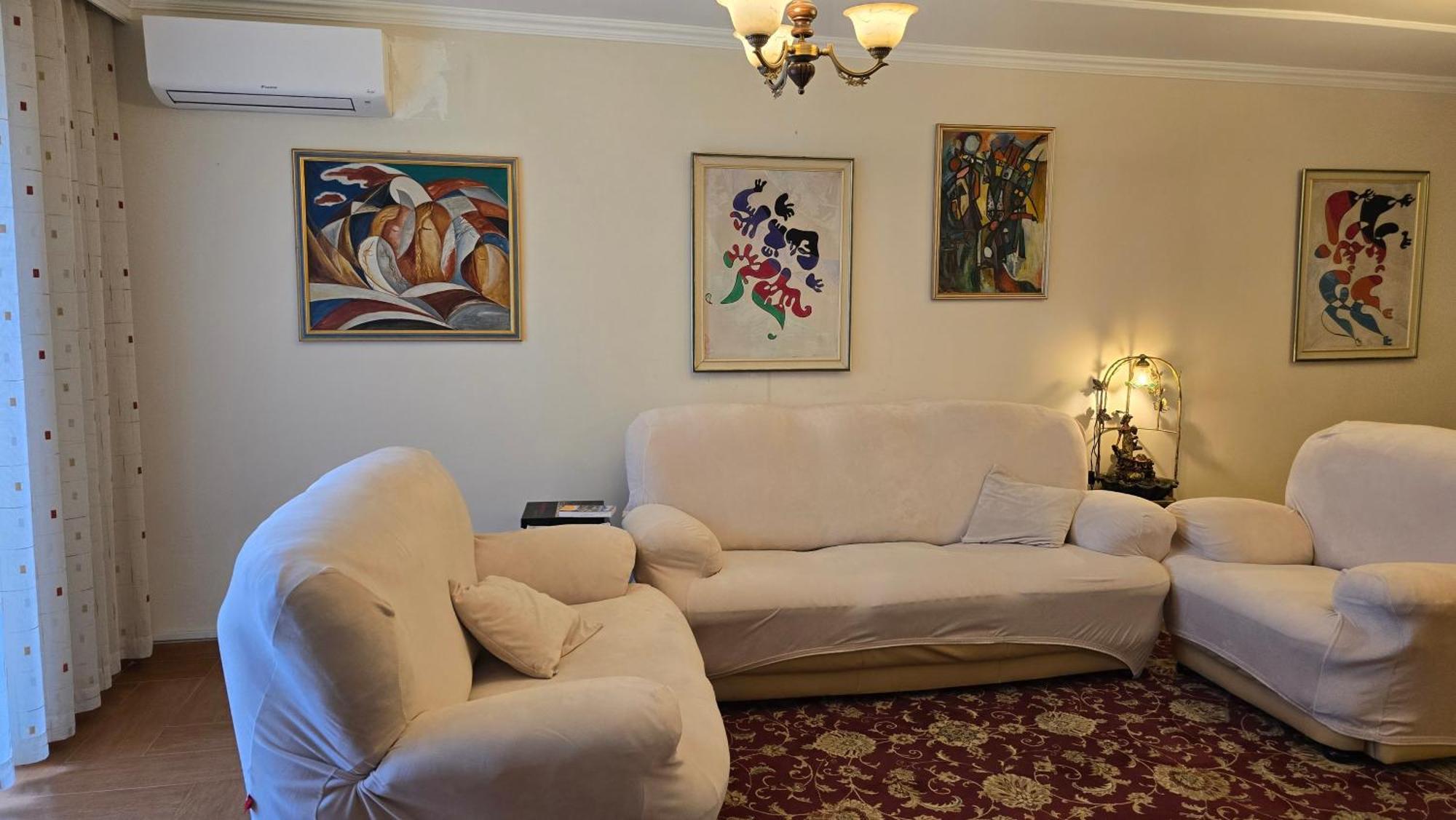 City Oasis In The Heart Of Тирана Екстериор снимка